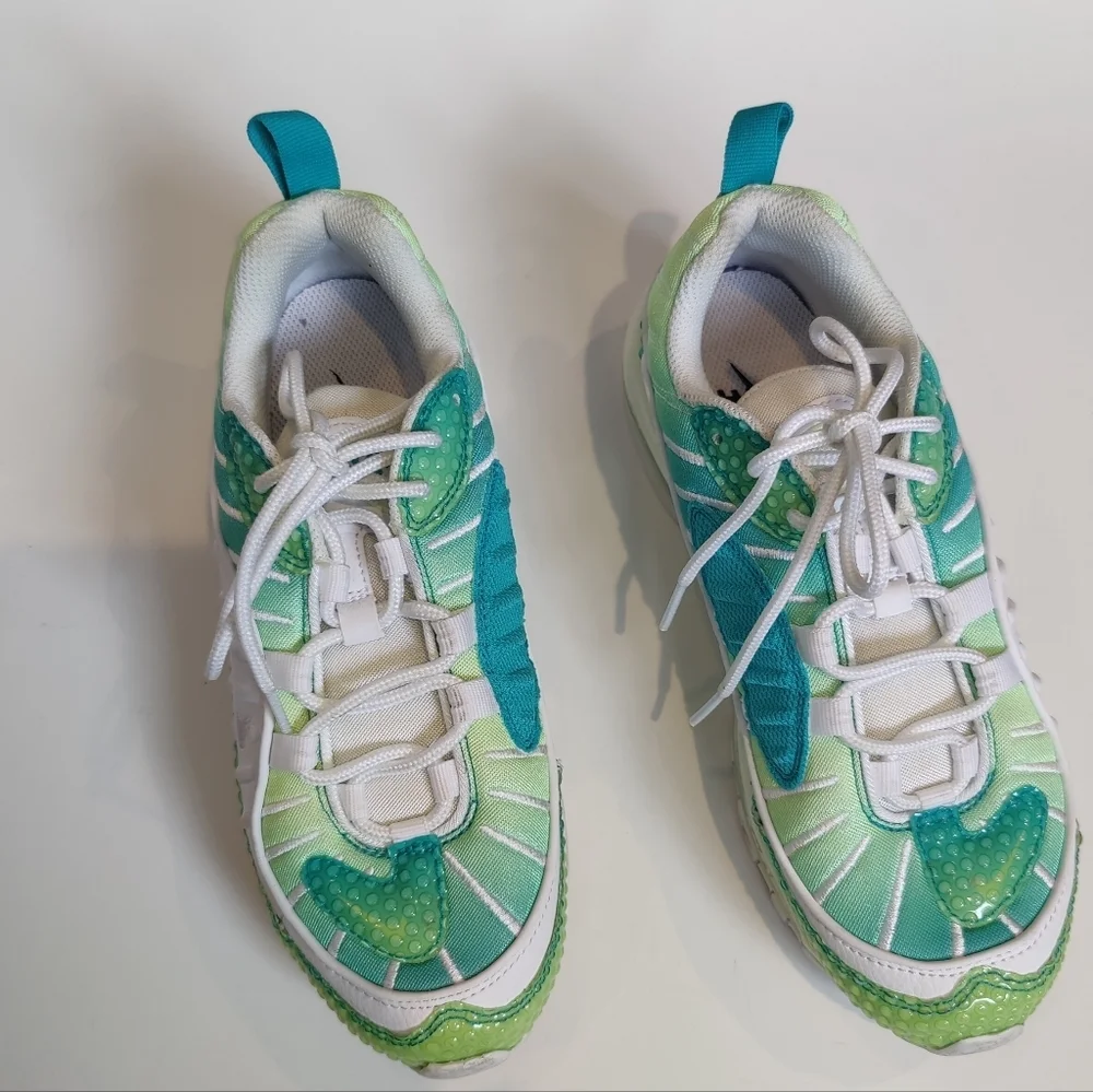 Nike Women's Air Max 98 SE Bubble Pack